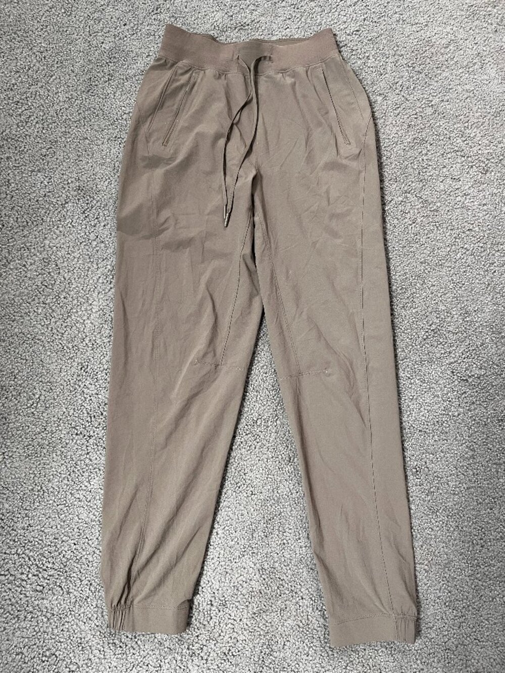 LULULEMON ATHLETICA LICENSE TO TRAIN HIGH-RISE PANT JOGGER in  NOMAD EUC  SIZE 4